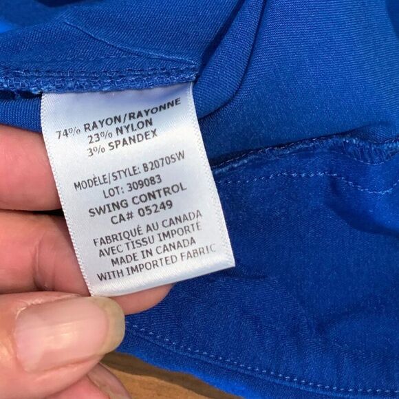 Swing Control golf shorts, women's sz 8, EUC, royal blue, pull on - Picture 8 of 16